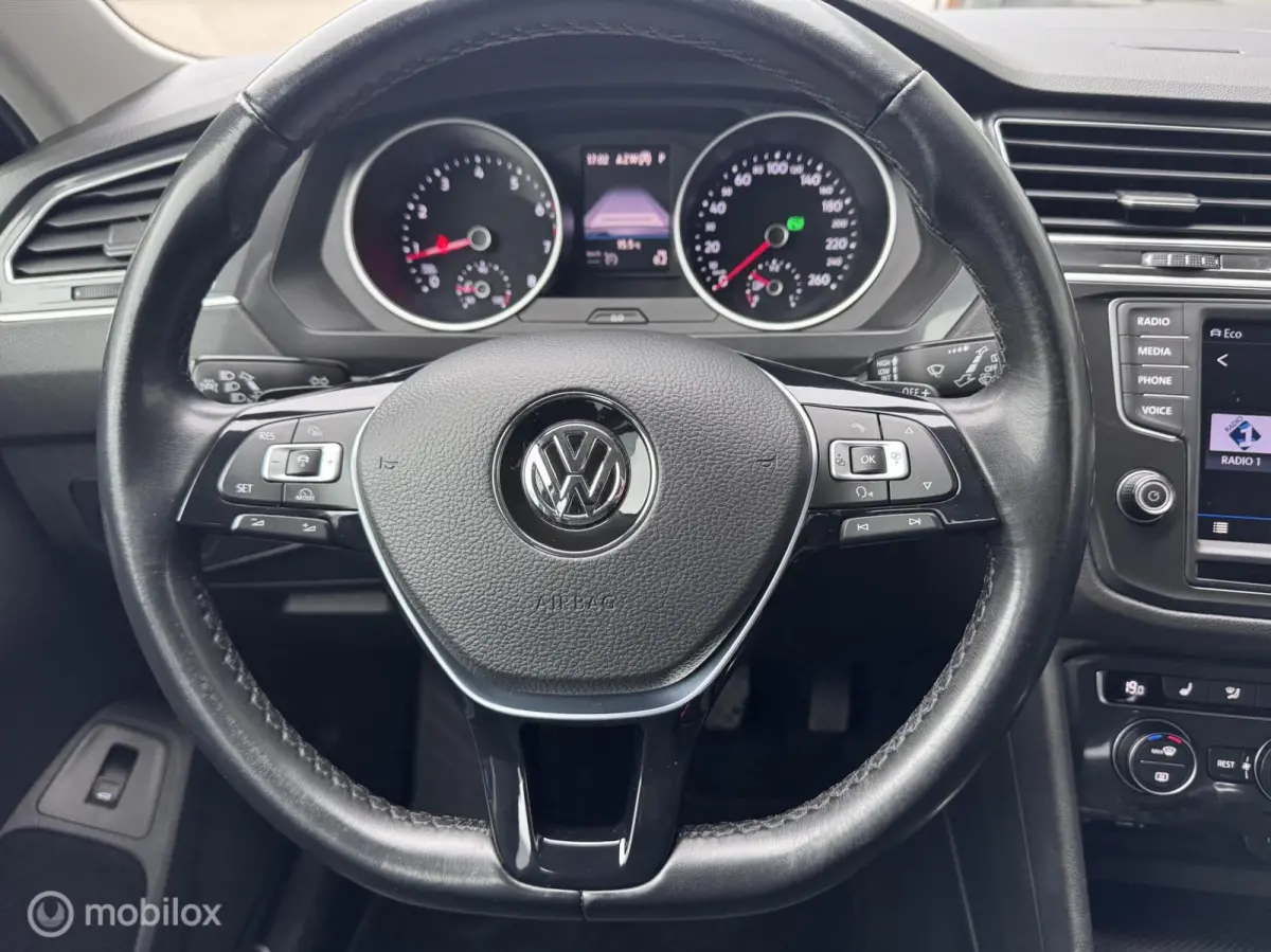 2.0 TSI 4Motion R-LINE/ DEALER ONDERHOUDEN