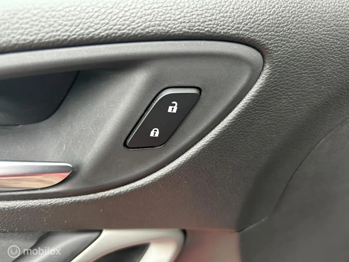 1.2 Edition 2020 * AIRCO * NAVIGATIE CARPLAY * 5D