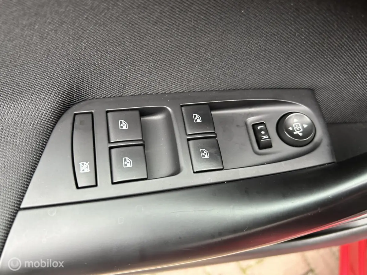 1.2 Edition 2020 * AIRCO * NAVIGATIE CARPLAY * 5D