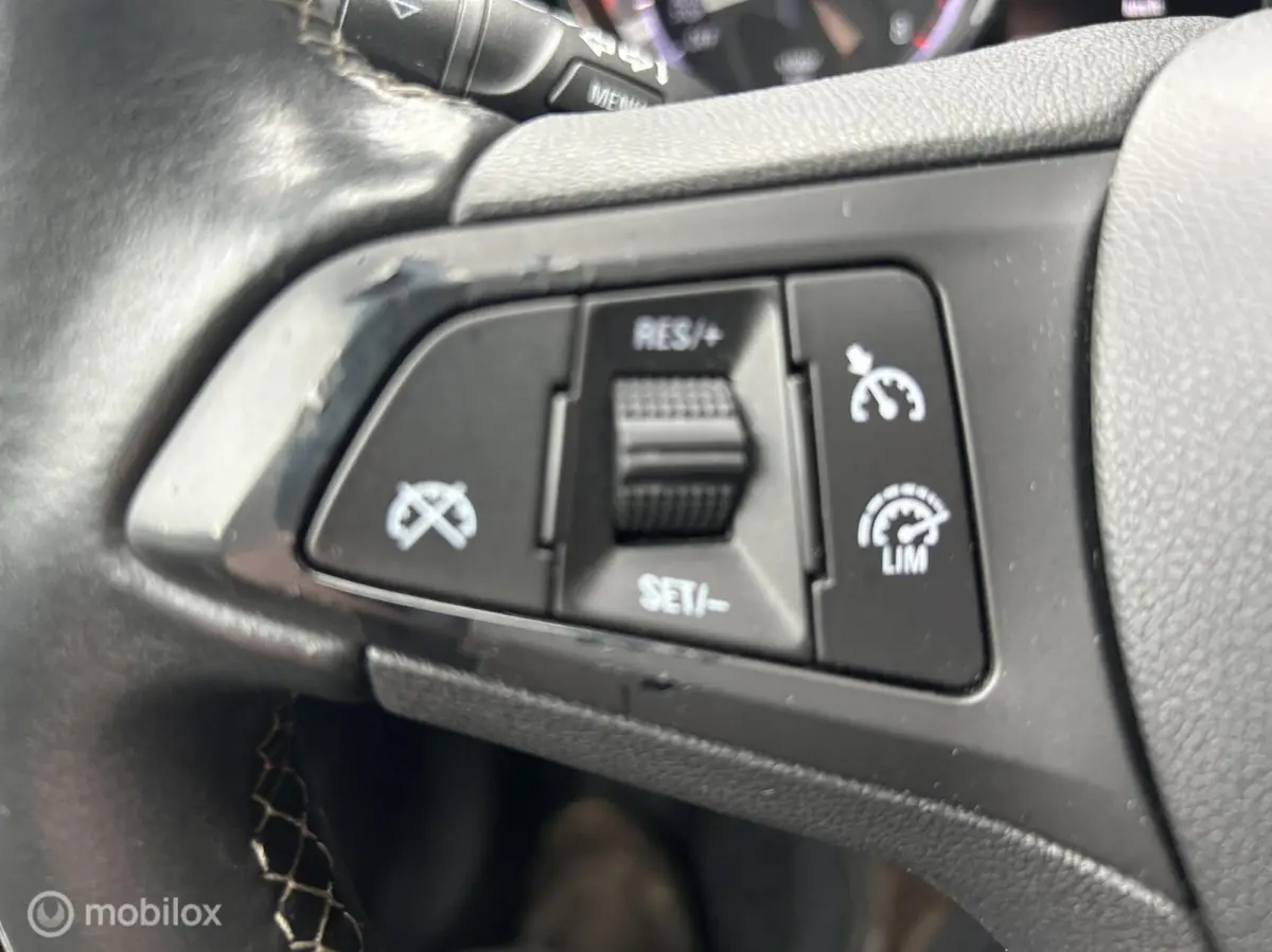 1.2 Edition 2020 * AIRCO * NAVIGATIE CARPLAY * 5D