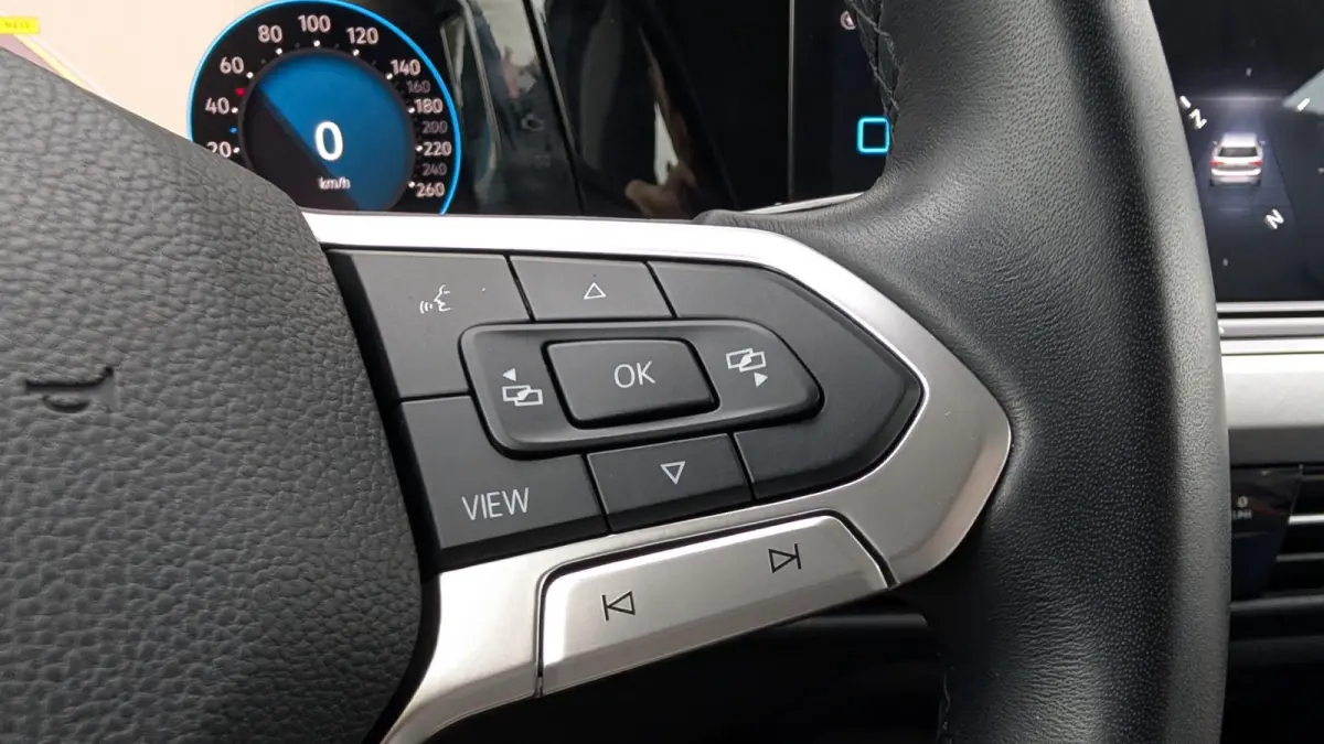 1.0 TSI 110pk Life | Camera | Navigatie | App Connect