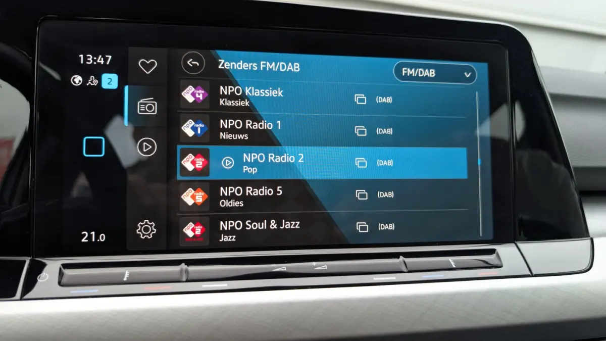 1.0 TSI 110pk Life | Camera | Navigatie | App Connect