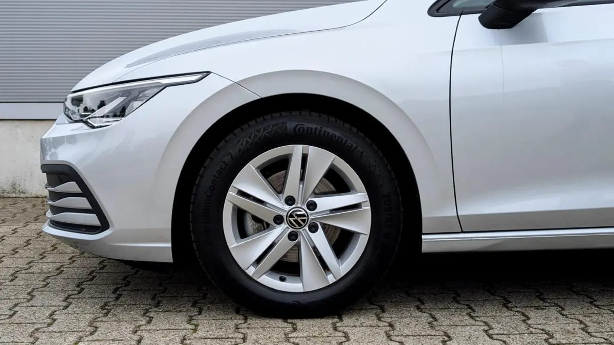 1.0 TSI 110pk Life | Camera | Navigatie | App Connect