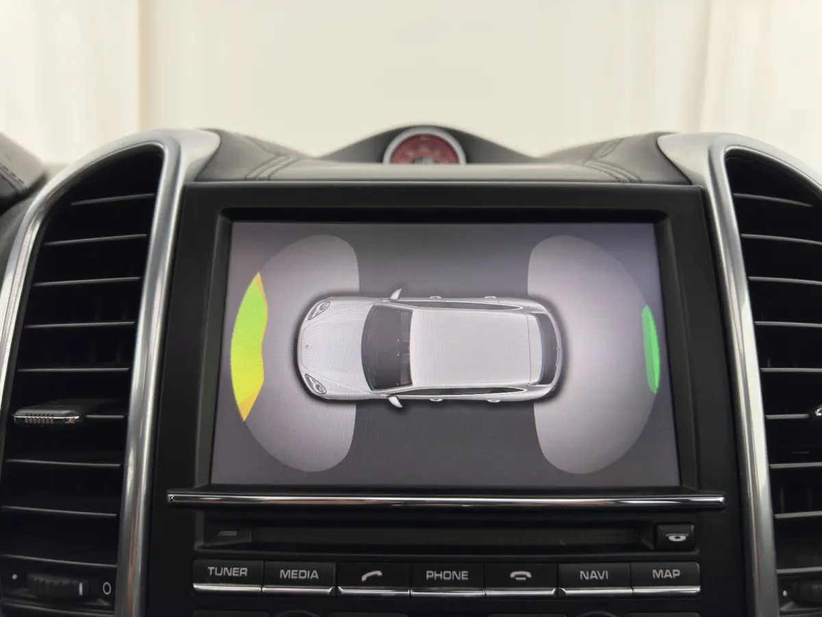 3.0 D Aut. *PANO | LEATHER | XENON-PLUS | SPORT-CHRONO | HEATED-COMFORTSEATS | BOSE-SOUND | MEMORY-PACK |  AIR-SUSPENSION | NAVI-FULLMAP | TOWBAR | LANE-ASSIST | SHIFT-PADDLES | 18''ALU*