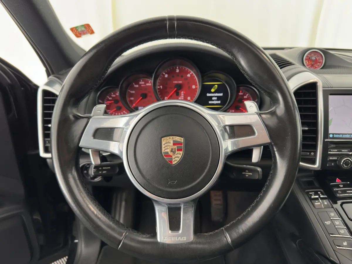 3.0 D Aut. *PANO | LEATHER | XENON-PLUS | SPORT-CHRONO | HEATED-COMFORTSEATS | BOSE-SOUND | MEMORY-PACK |  AIR-SUSPENSION | NAVI-FULLMAP | TOWBAR | LANE-ASSIST | SHIFT-PADDLES | 18''ALU*