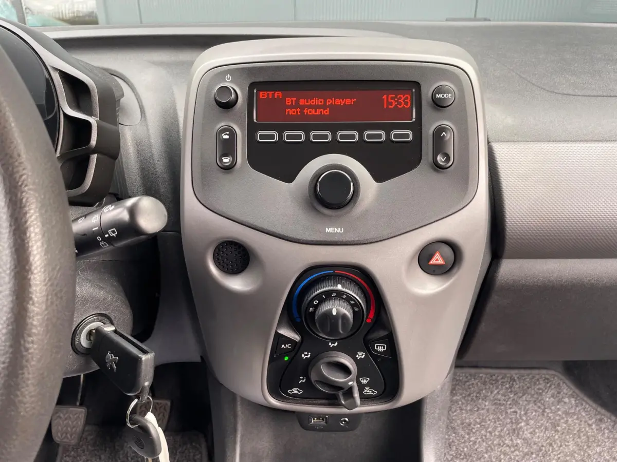 1.0 e-VTi Active NL.Auto/Airco/Bluetooth/Elc.Pakket/5Deurs/1Ste Eigenaar/Dealer Onderhouden