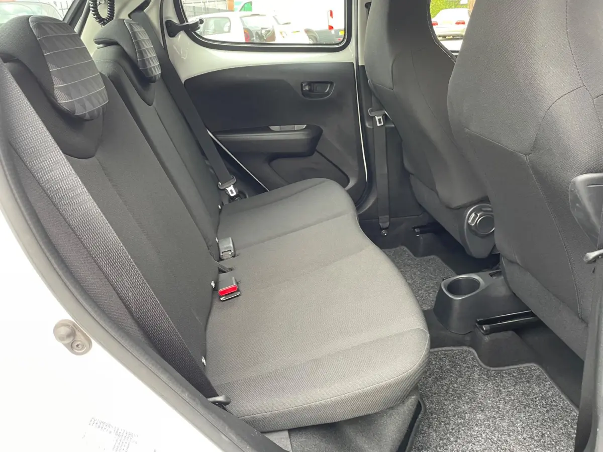 1.0 e-VTi Active NL.Auto/Airco/Bluetooth/Elc.Pakket/5Deurs/1Ste Eigenaar/Dealer Onderhouden