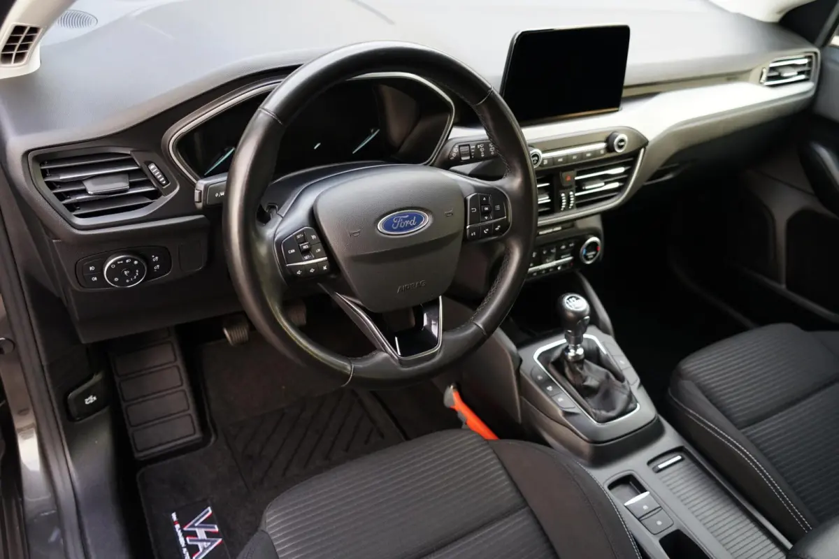 1.0 EcoBoost Hybrid Titanium Style, stoelverw.