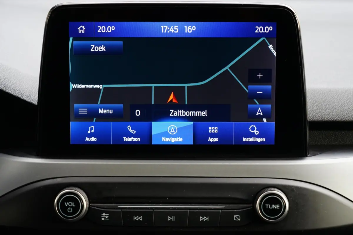 1.0 EcoBoost Hybrid Titanium Style, stoelverw.