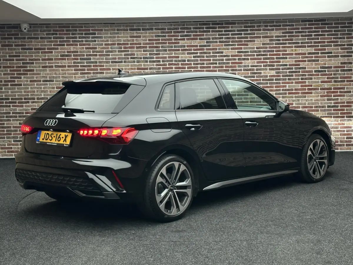 35 TFSI S edition Sport Dealer Garantie