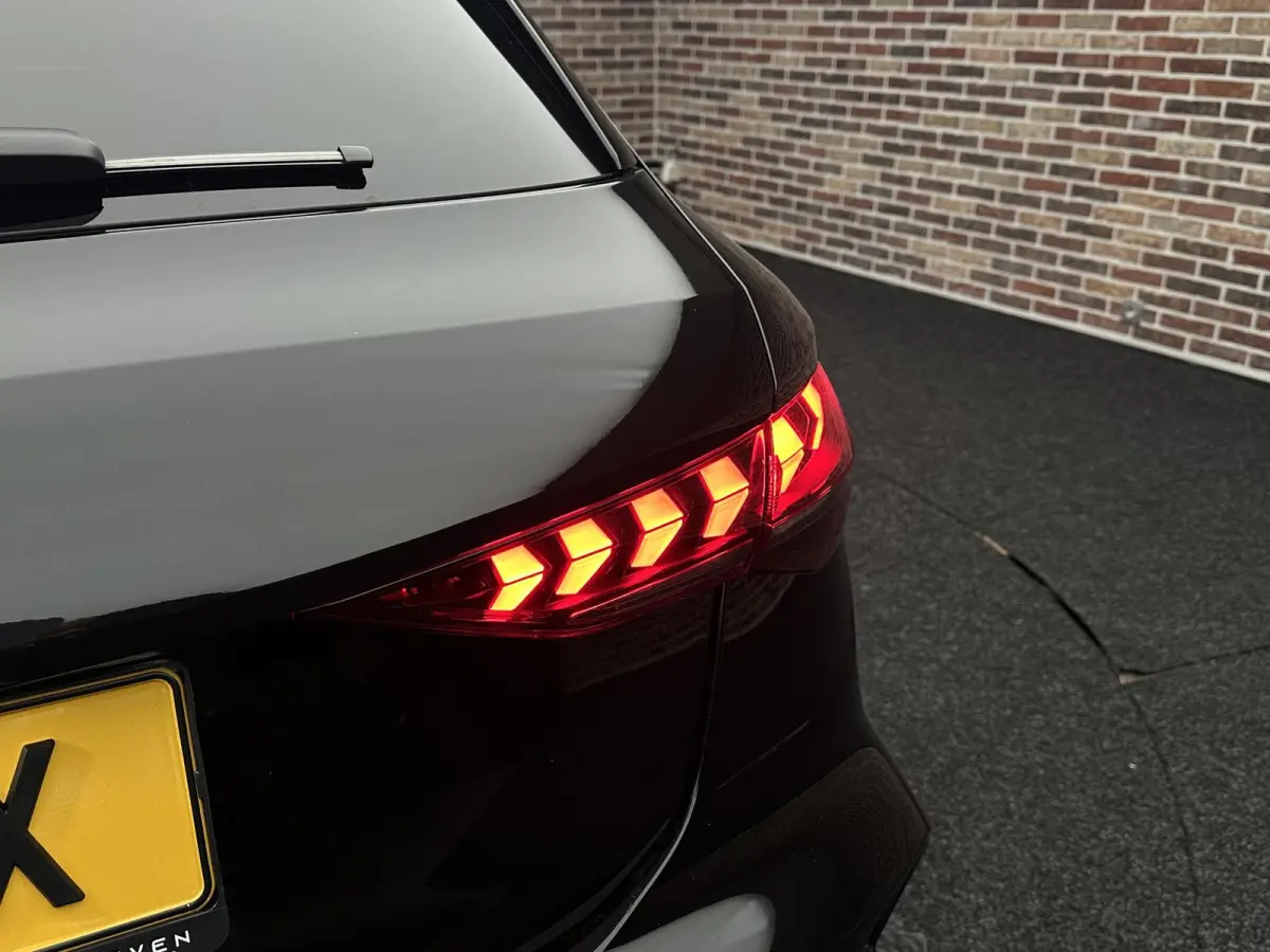 35 TFSI S edition Sport Dealer Garantie