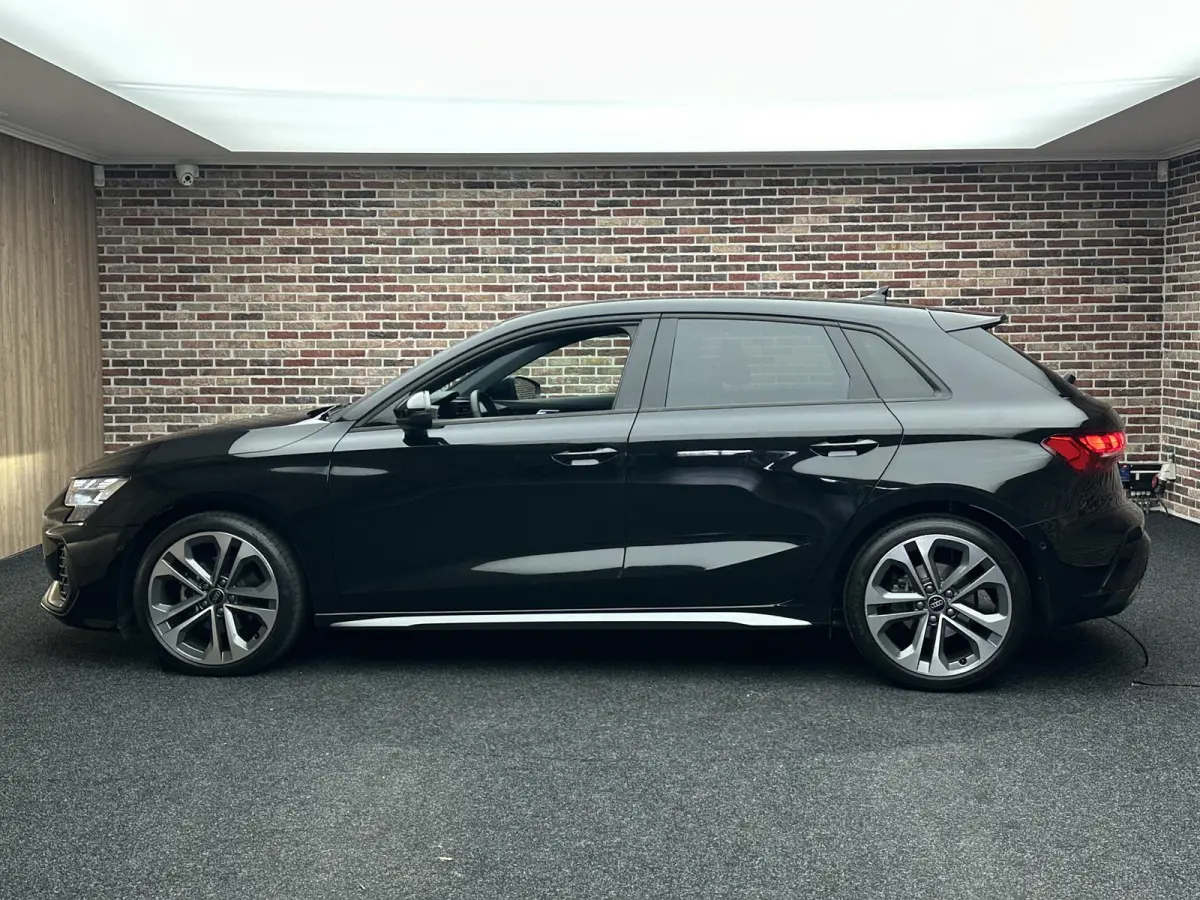 35 TFSI S edition Sport Dealer Garantie