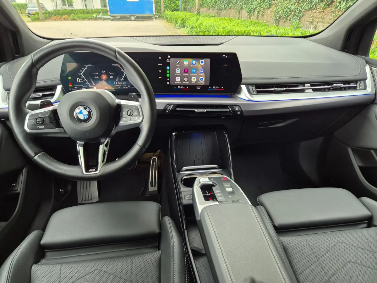 M Sport CarPlay Trekhaak ACC Line Assist CarPlay Cam H&K Sparkling copper grey Fabriek garantie 26