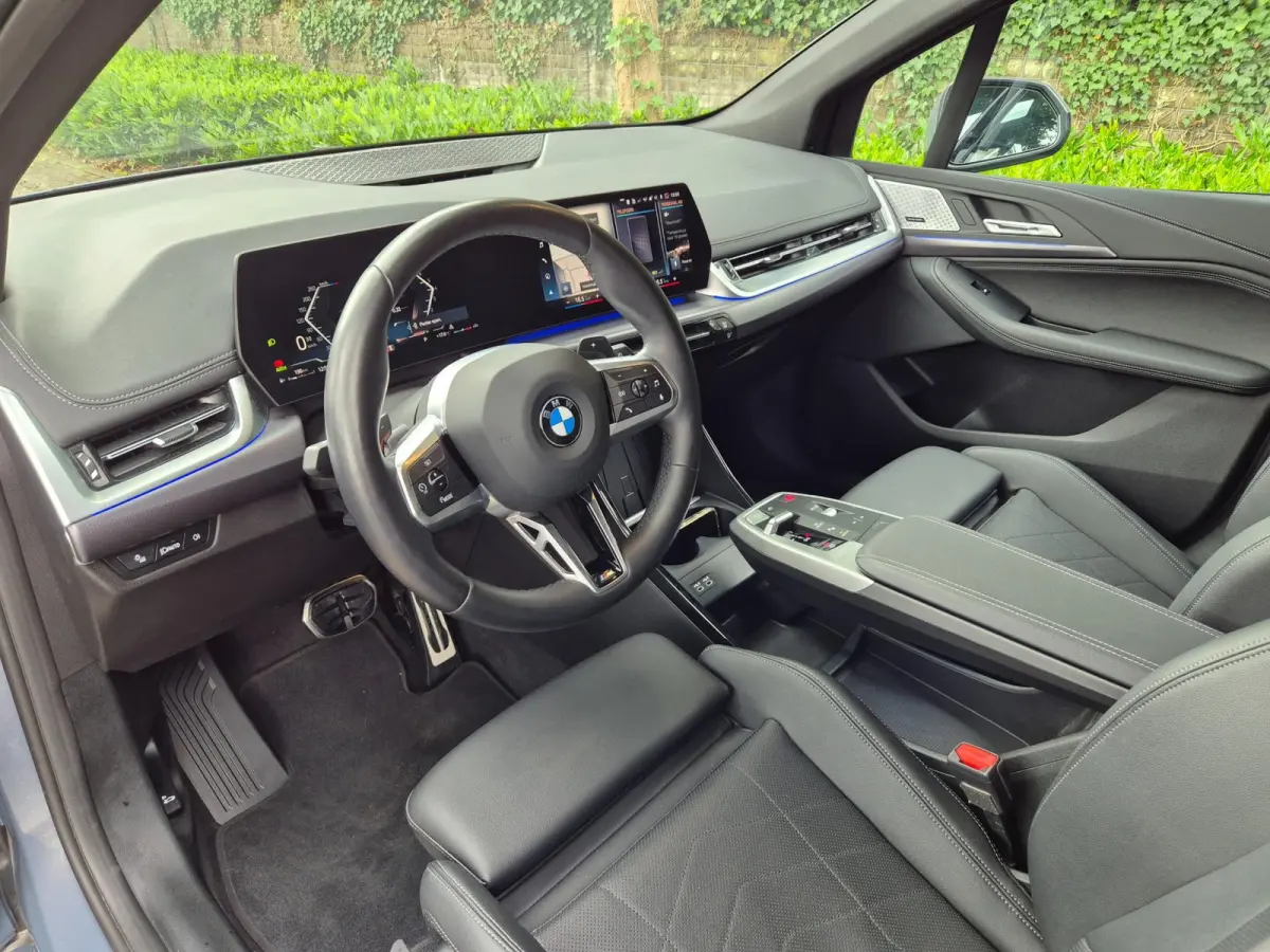 M Sport CarPlay Trekhaak ACC Line Assist CarPlay Cam H&K Sparkling copper grey Fabriek garantie 26