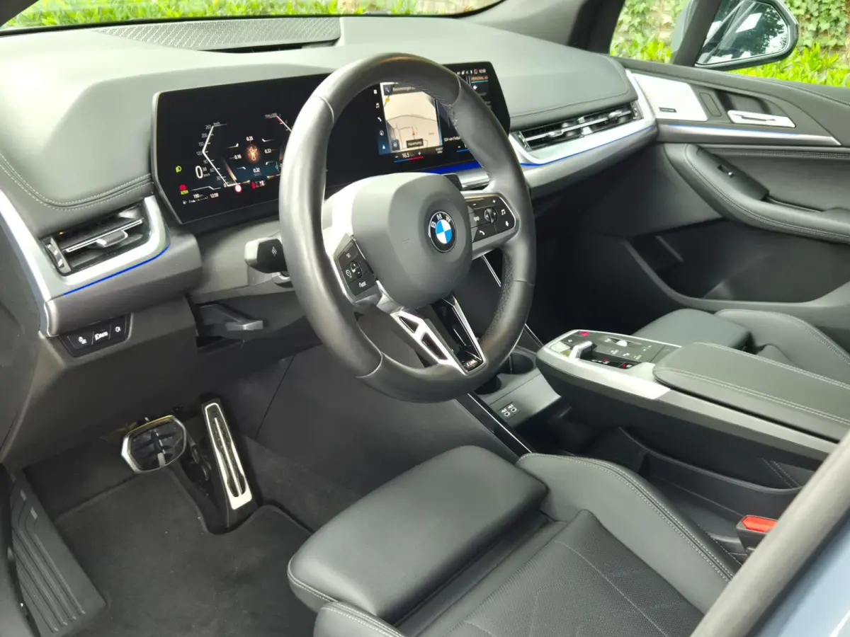 M Sport CarPlay Trekhaak ACC Line Assist CarPlay Cam H&K Sparkling copper grey Fabriek garantie 26
