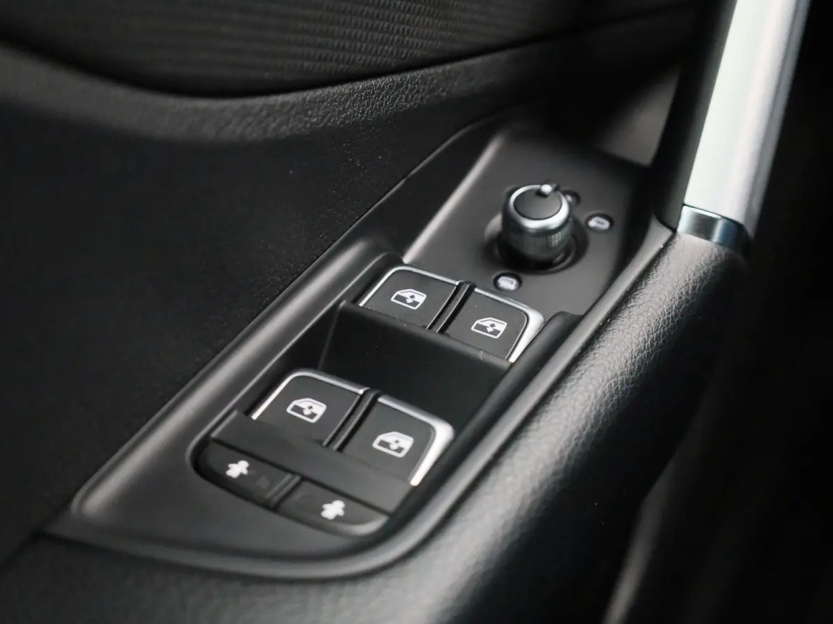 35 TFSI S Edition | Automaat | Navigatie | Airco | 17 Inch Velgen | Parkeersensoren Achter | S-Line |