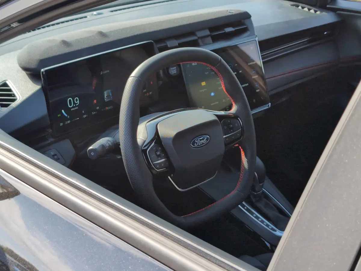 1.0 EcoBoost ST-Line X Automaat | 19" LMV | Achterspoiler | Half-lederen bekleding | Camera | Carplay draadloos | DEMO DEAL!