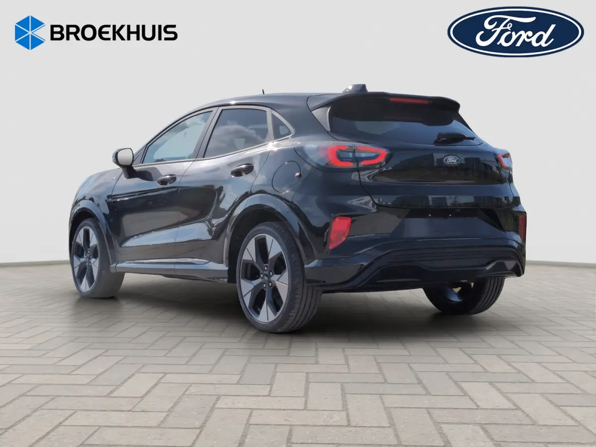 1.0 EcoBoost ST-Line X Automaat | 19" LMV | Achterspoiler | Half-lederen bekleding | Camera | Carplay draadloos | DEMO DEAL!