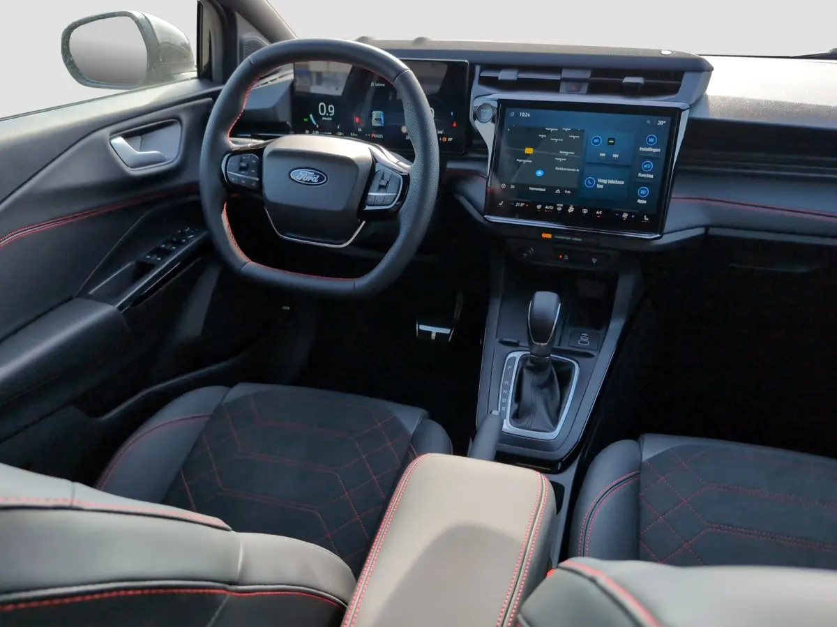 1.0 EcoBoost ST-Line X Automaat | 19" LMV | Achterspoiler | Half-lederen bekleding | Camera | Carplay draadloos | DEMO DEAL!