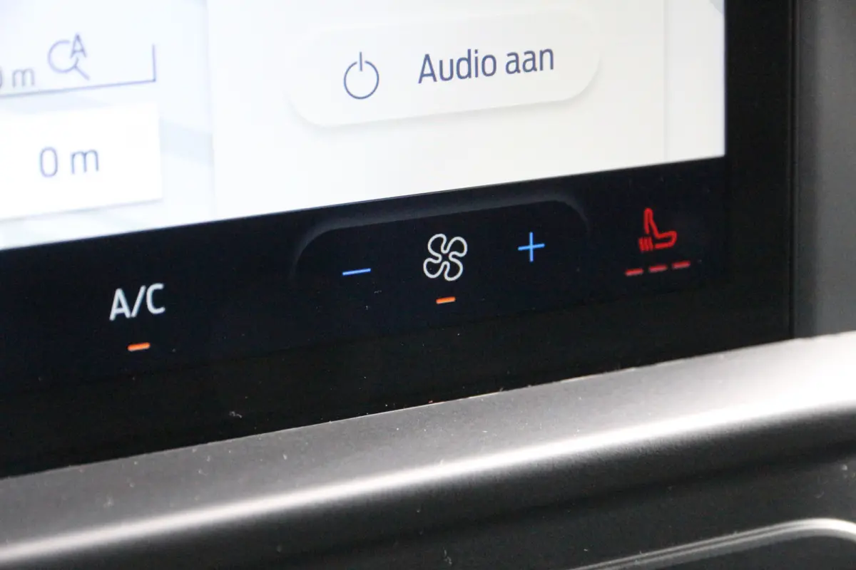 2.0 TDCI 136 | KAR-edition | LED | Camera | Navi | Clima..