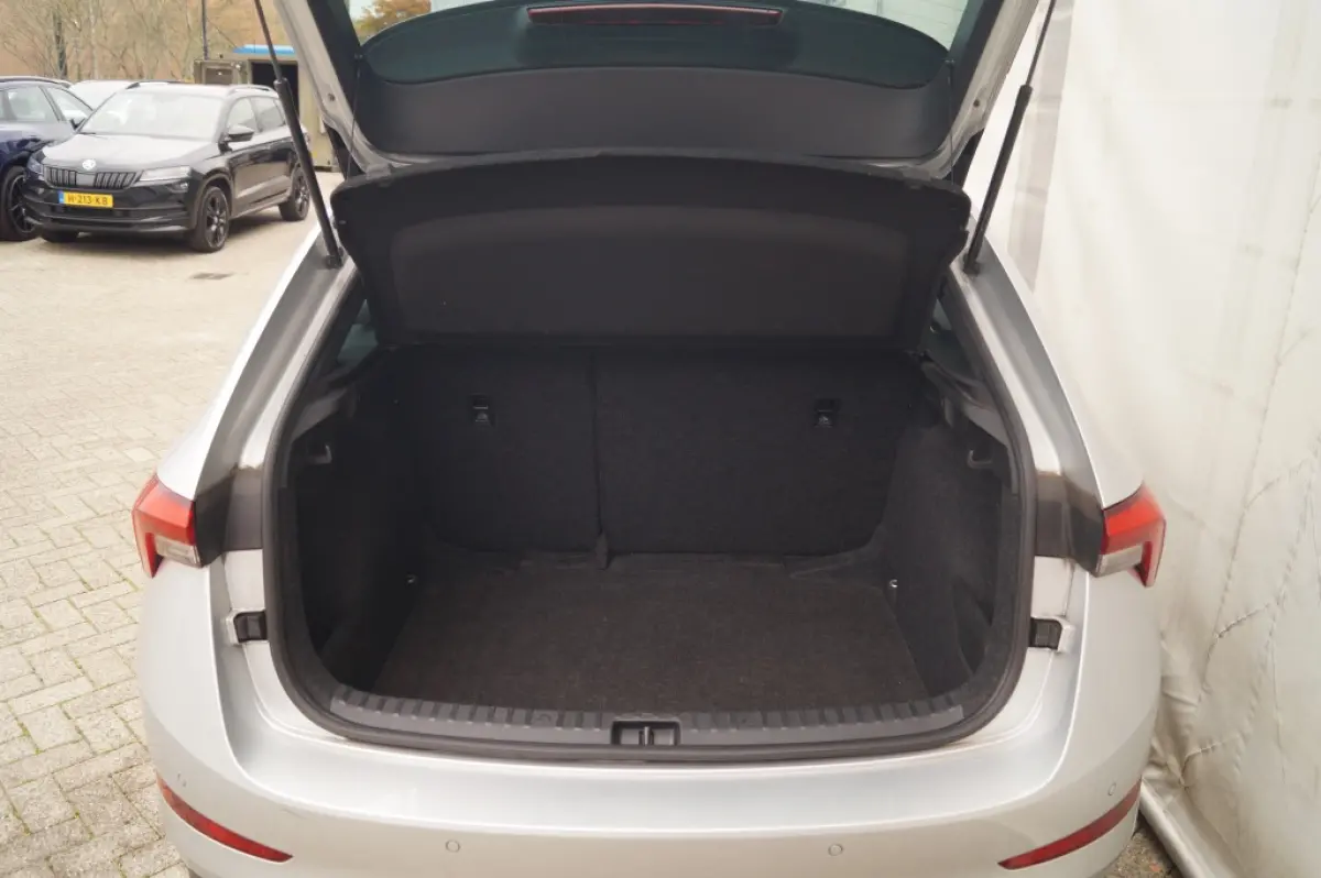 1.5 TSI 150pk DSG Sport Business -PANO-NAVI-ECC-DIGI-