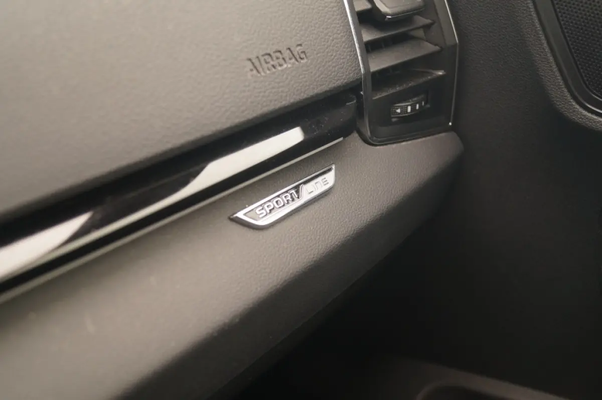 1.5 TSI 150pk Sportline Business -PANO-ECC-LED-NAVI-
