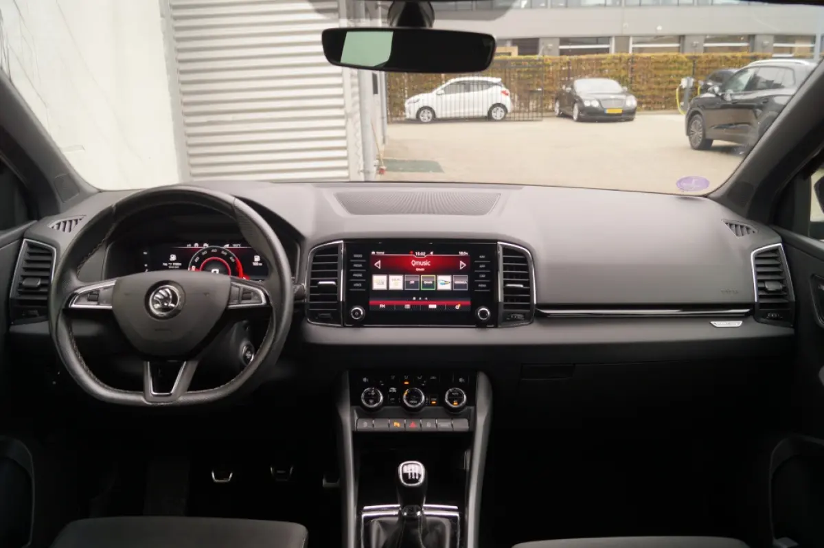 1.5 TSI 150pk Sportline Business -PANO-ECC-LED-NAVI-