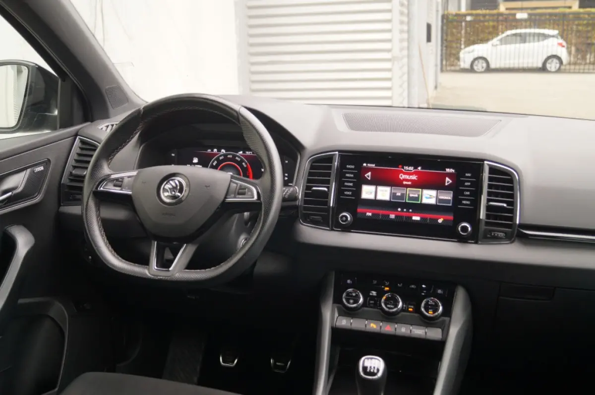 1.5 TSI 150pk Sportline Business -PANO-ECC-LED-NAVI-