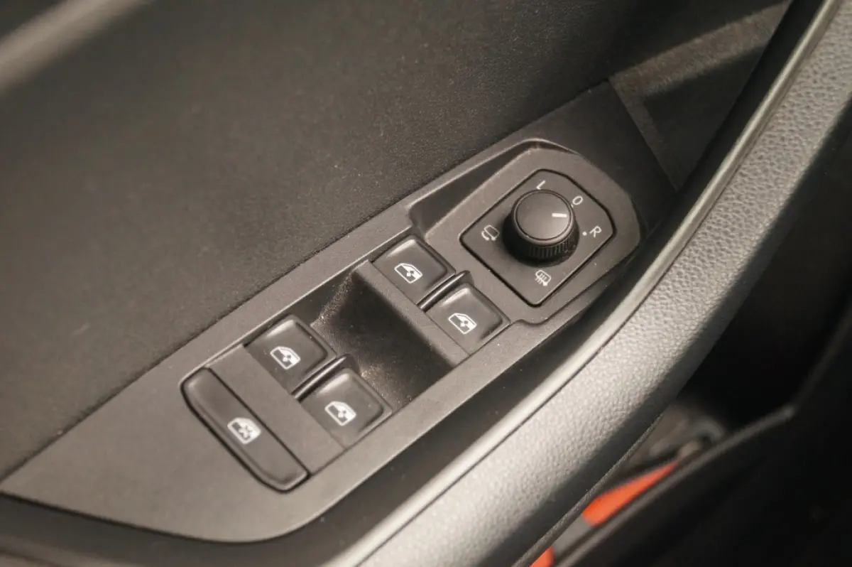 1.5 TSI 150pk Sportline Business -PANO-ECC-LED-NAVI-