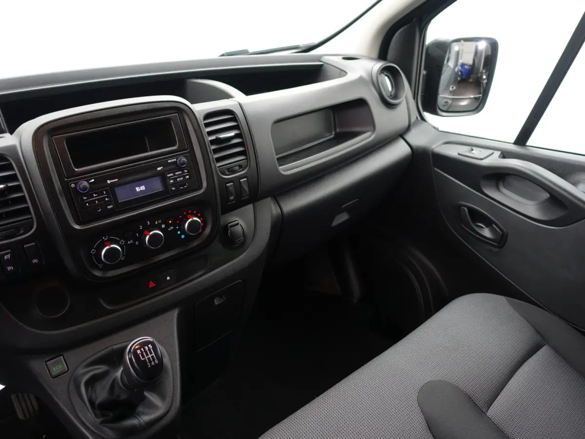 1.6 dCi Euro 6 L1 phase 2 Comfort- 3 Pers, Park Assist, Xenon Led, Cruise, Clima, Grijs Kenteken