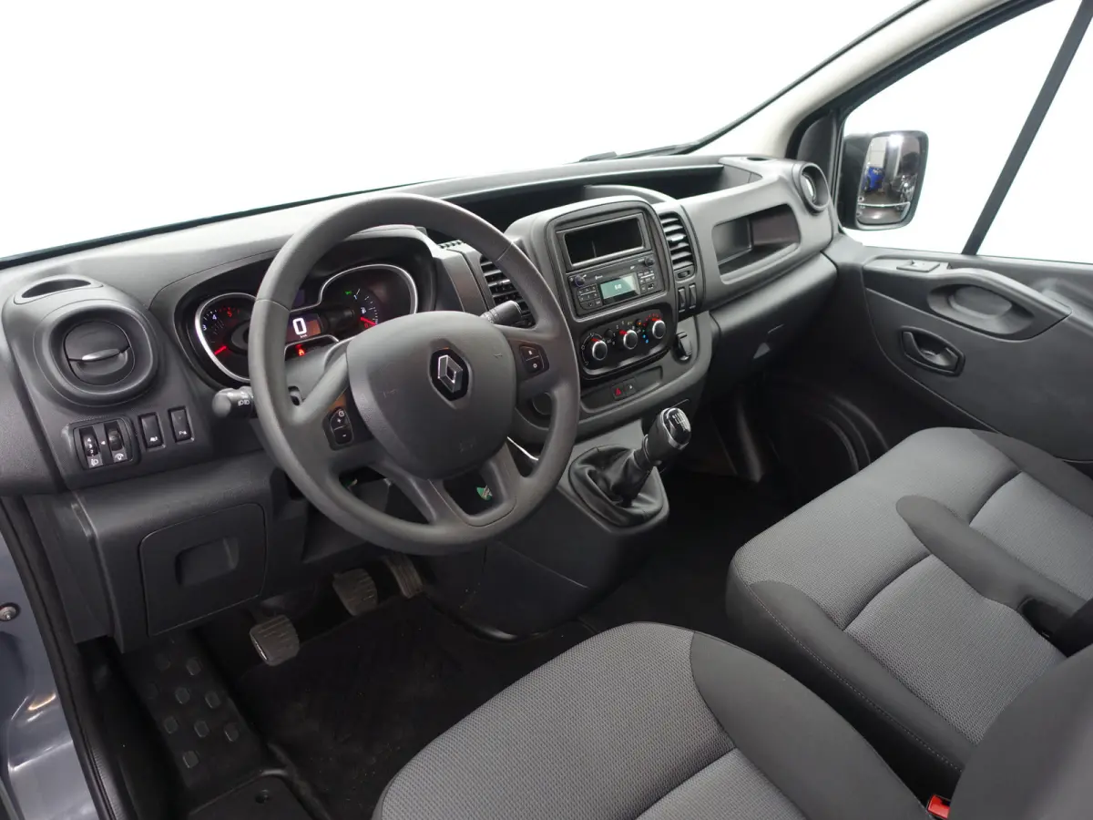 1.6 dCi Euro 6 L1 phase 2 Comfort- 3 Pers, Park Assist, Xenon Led, Cruise, Clima, Grijs Kenteken