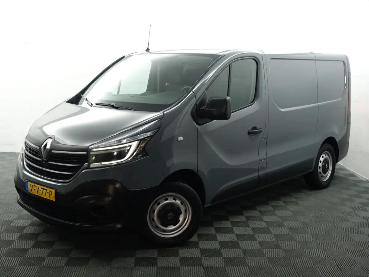 1.6 dCi Euro 6 L1 phase 2 Comfort- 3 Pers, Park Assist, Xenon Led, Cruise, Clima, Grijs Kenteken