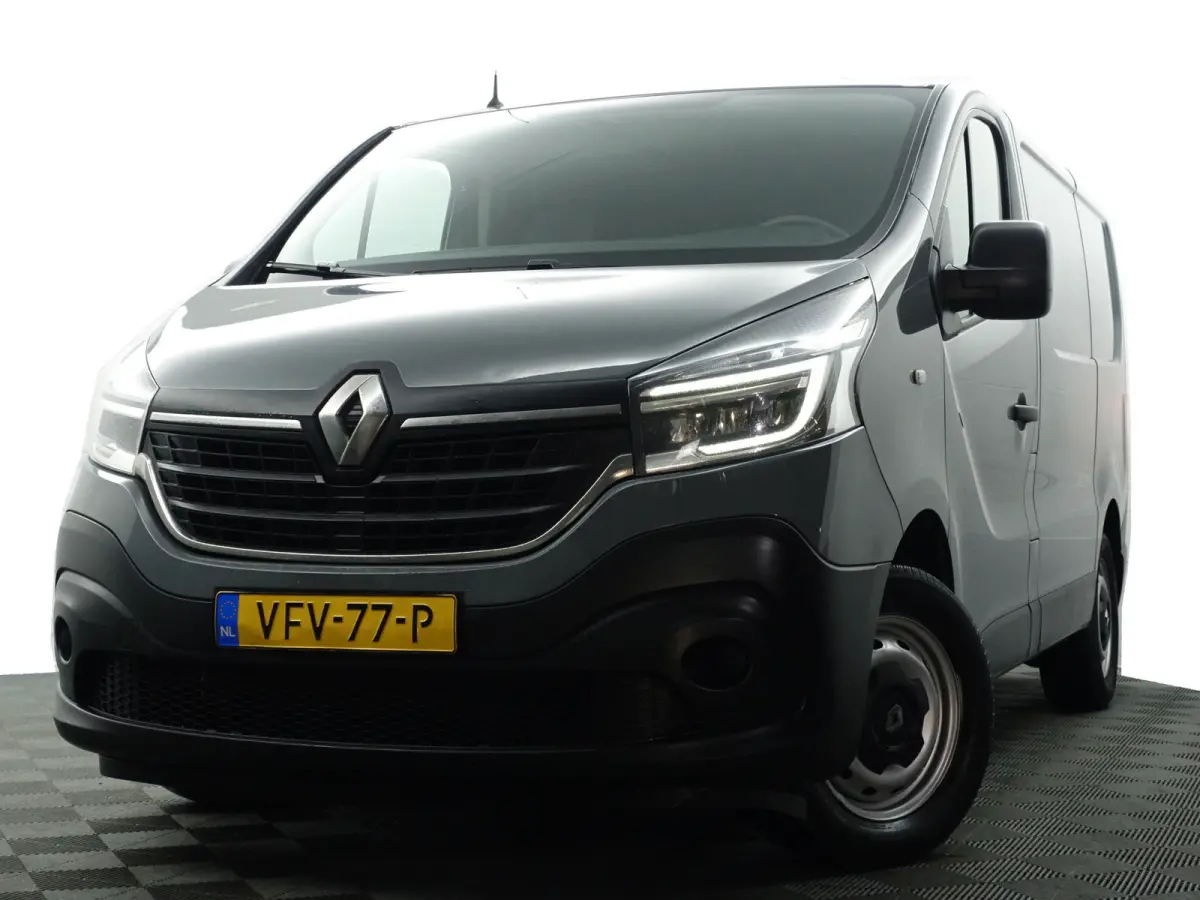 1.6 dCi Euro 6 L1 phase 2 Comfort- 3 Pers, Park Assist, Xenon Led, Cruise, Clima, Grijs Kenteken