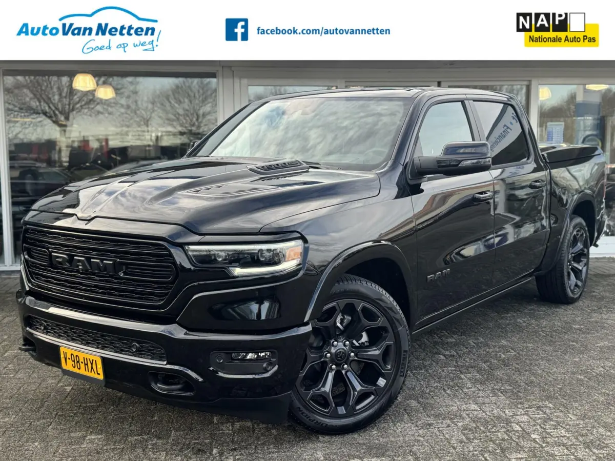 1500 4X4 5.7 V8 4x4 Crew Cab Limited,Head Up,digi dash,