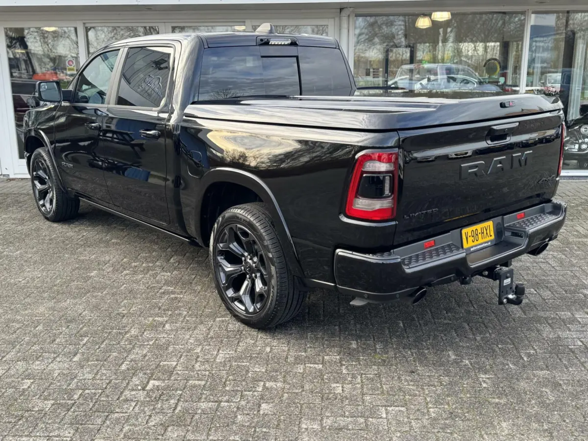 1500 4X4 5.7 V8 4x4 Crew Cab Limited,Head Up,digi dash,