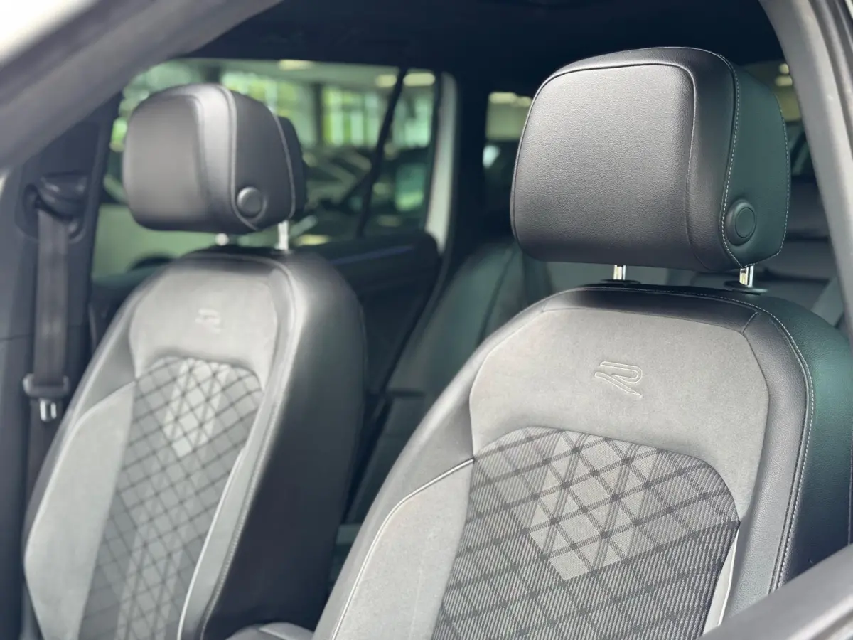 2.0 TSI 4Motion R-LINE 2021 AUT PANO NAP!