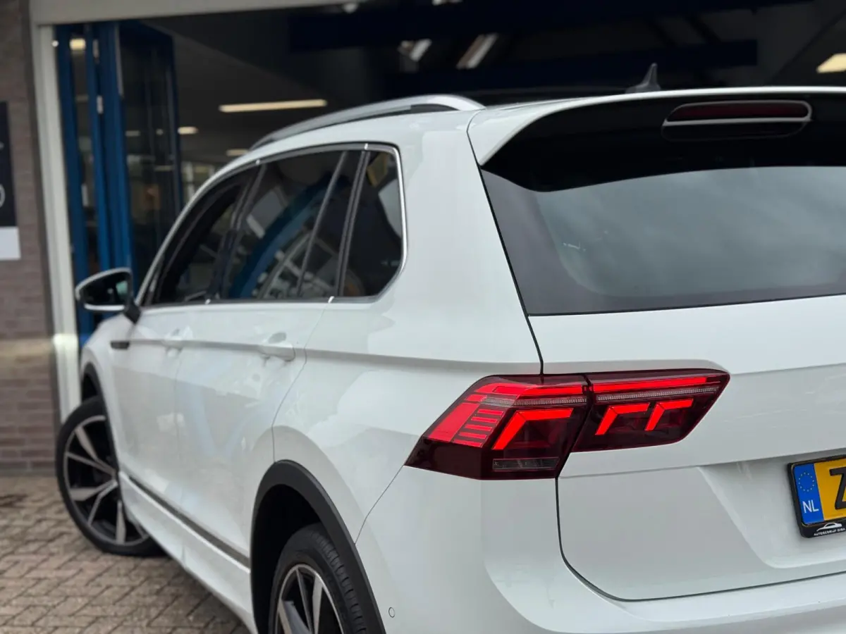 2.0 TSI 4Motion R-LINE 2021 AUT PANO NAP!