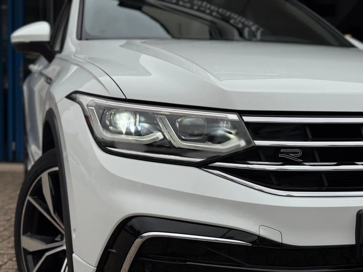 2.0 TSI 4Motion R-LINE 2021 AUT PANO NAP!
