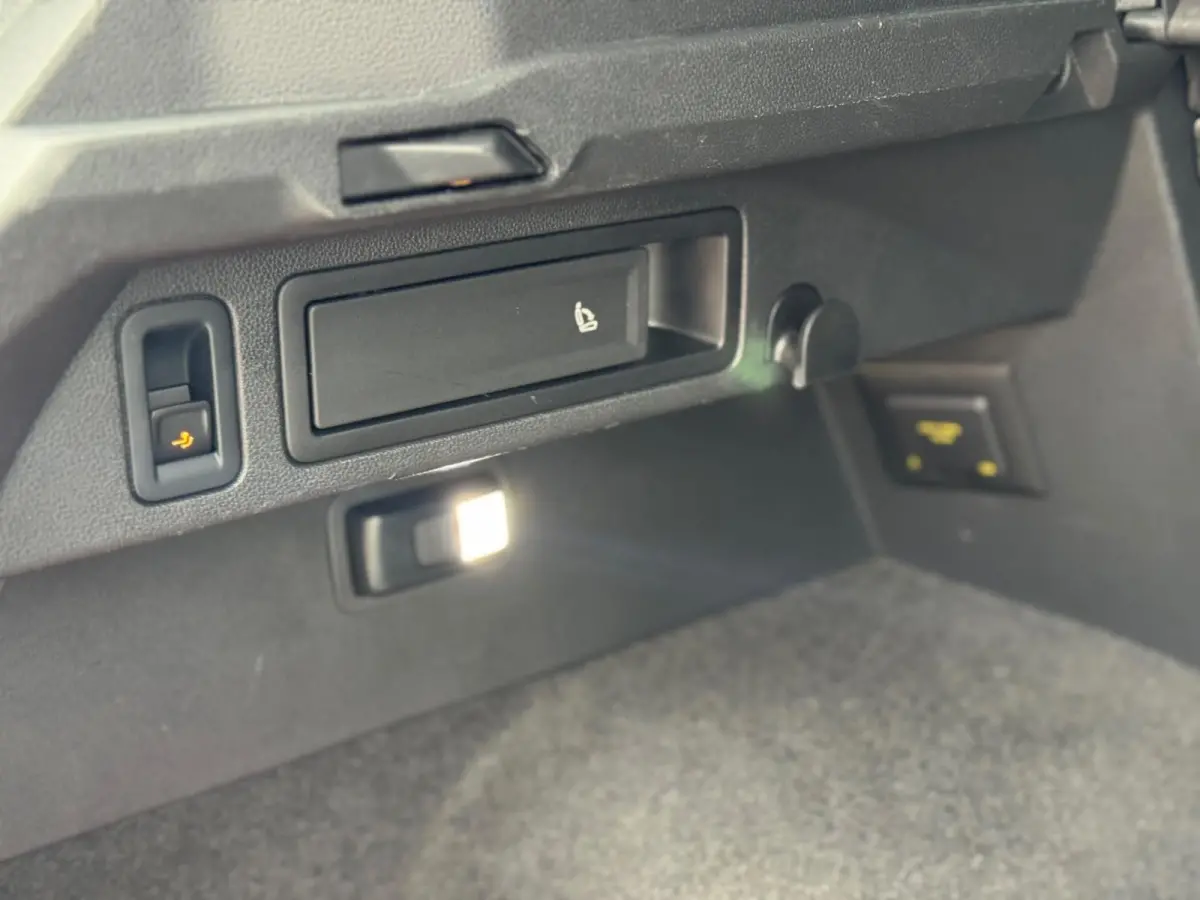 2.0 TSI 4Motion R-LINE 2021 AUT PANO NAP!