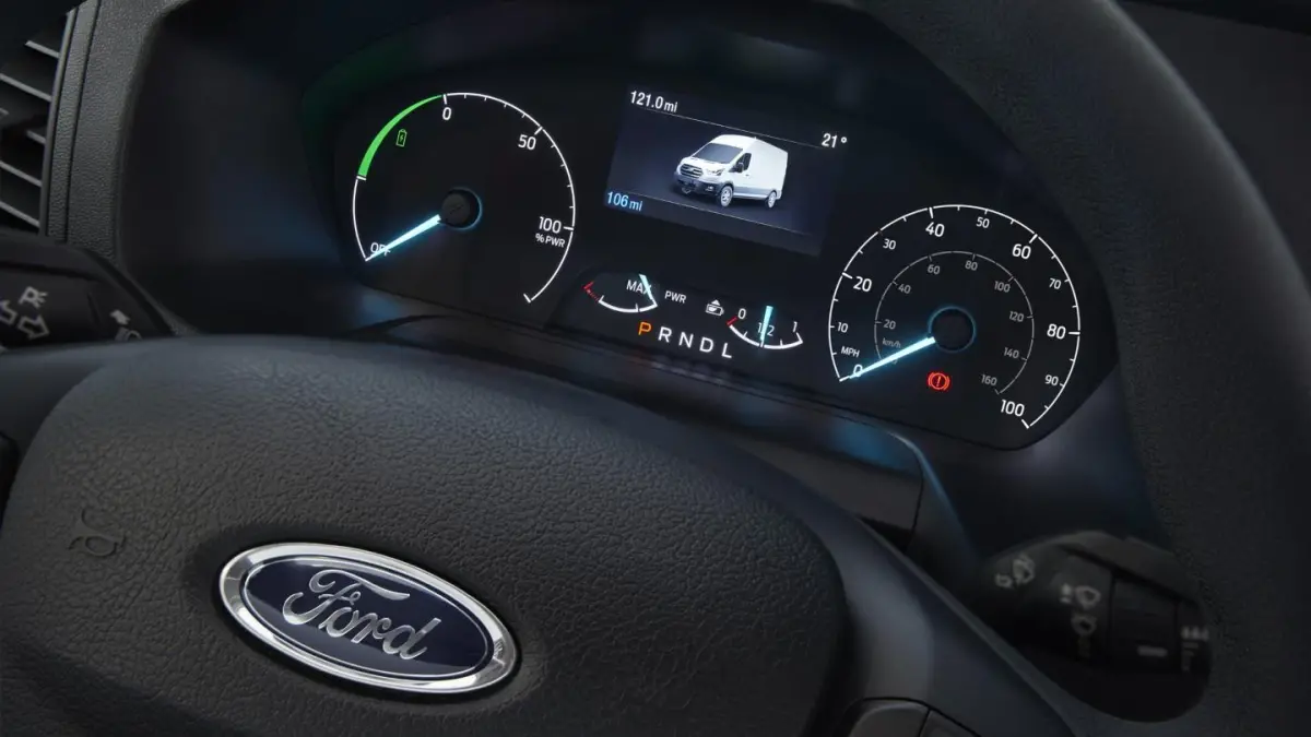 350 L2H2 Trend 68 kWh Ford E-Transit 350 68kWh L2H2 Trend | NIEUW TE BESTELLEN! | Verschillende Uitvoeringen en Opties Beschikbaar | 317 KM Rijbereik |