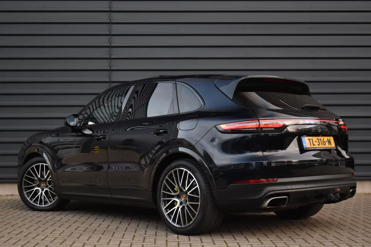 3.0 E-Hybrid 462pk Sport Chrono | Pano | Trekhaak | 360 Camera | Bose | Stuurverwarming | Luchtvering | Orig. NL |