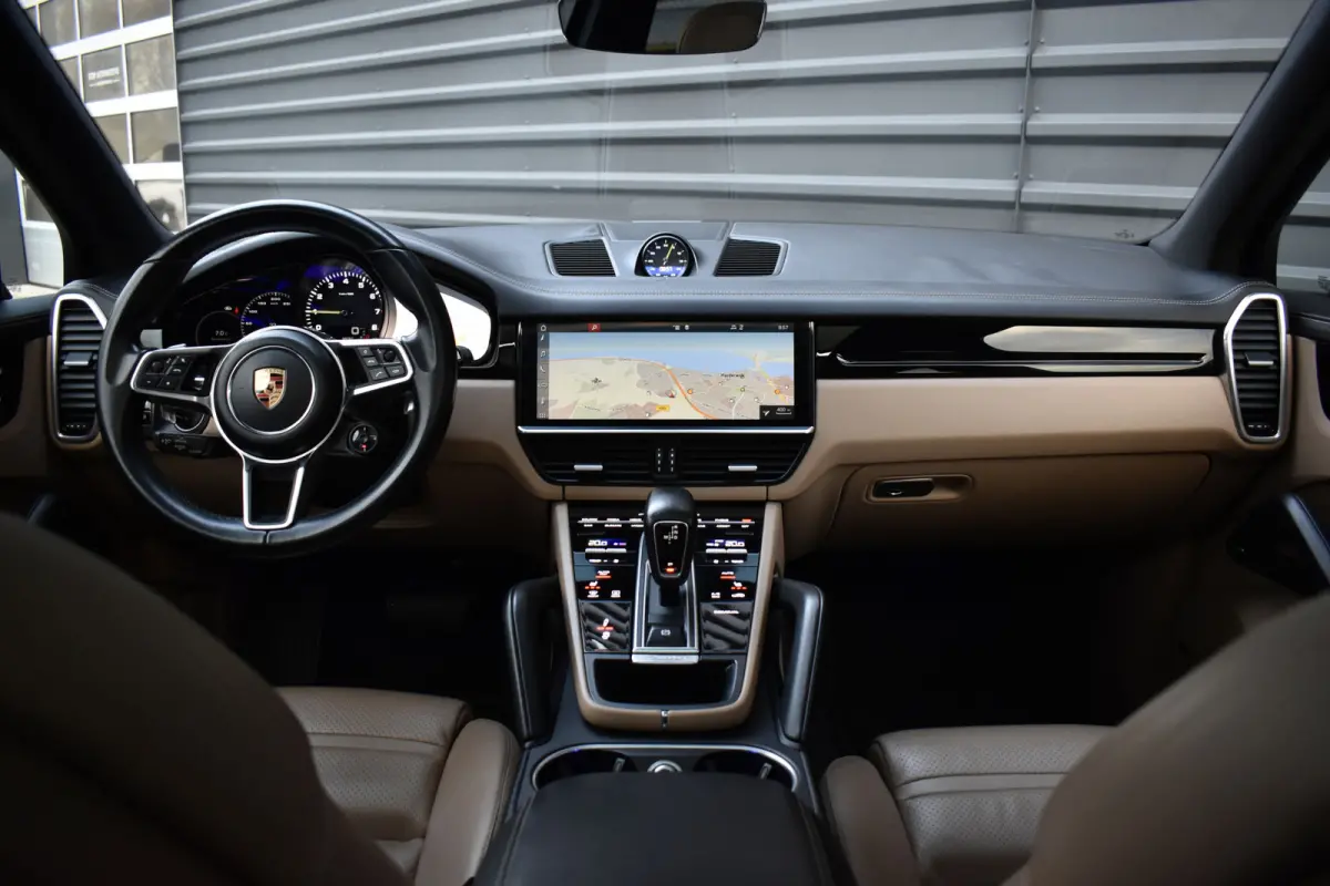 3.0 E-Hybrid 462pk Sport Chrono | Pano | Trekhaak | 360 Camera | Bose | Stuurverwarming | Luchtvering | Orig. NL |