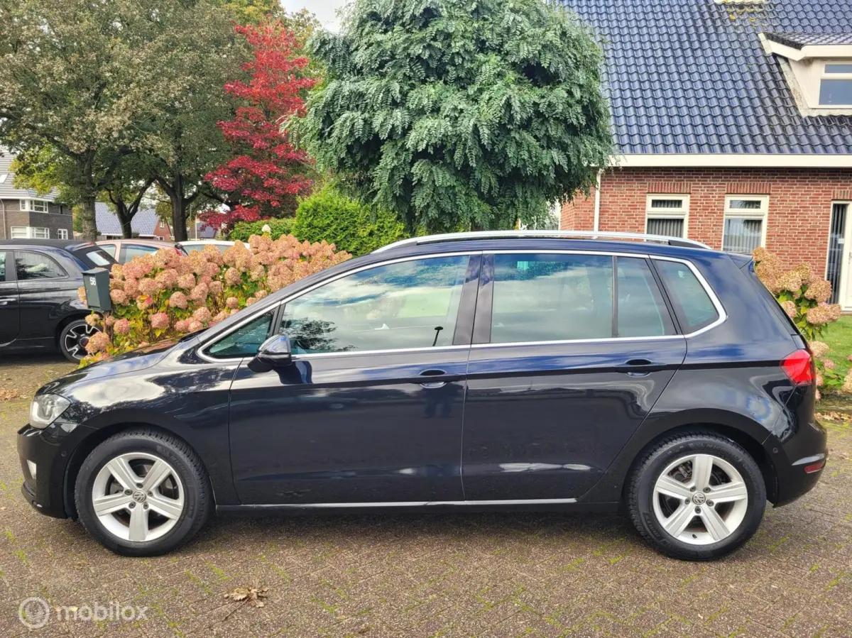 Car Golf Sportsvan Occasion Volkswagen Golf Sportsvan 2015