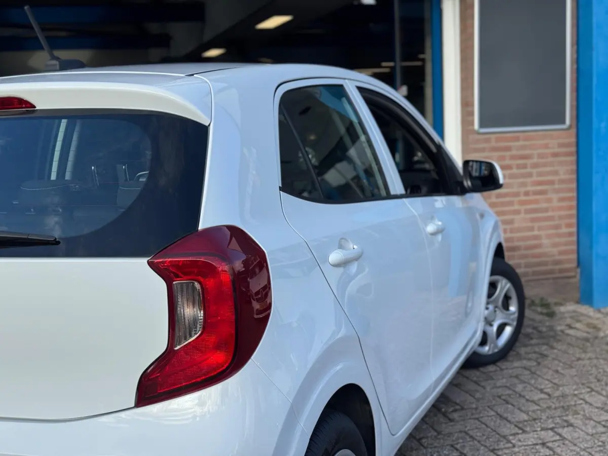 1.0 DPi ComfortLine 5p Wit 2020 AIRCO BTW 1e Eig