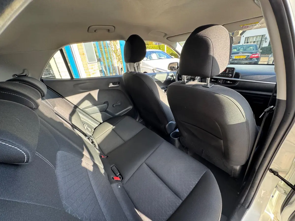 1.0 DPi ComfortLine 5p Wit 2020 AIRCO BTW 1e Eig