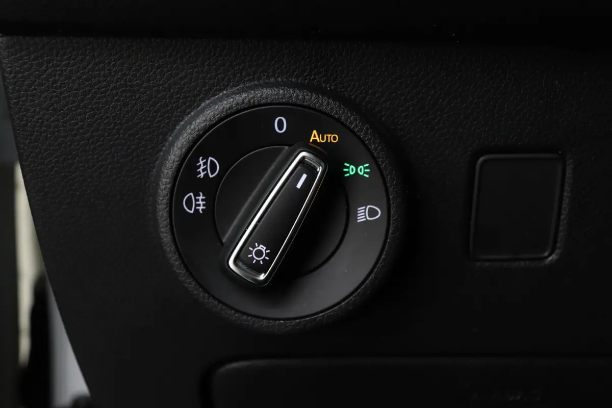 1.5 TSI Xperience Business Intense | Org NL | Dealer Ond. | Digital Cockpit | CarPlay | Stoelverwarming |
