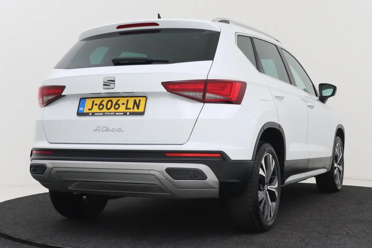 1.5 TSI Xperience Business Intense | Org NL | Dealer Ond. | Digital Cockpit | CarPlay | Stoelverwarming |