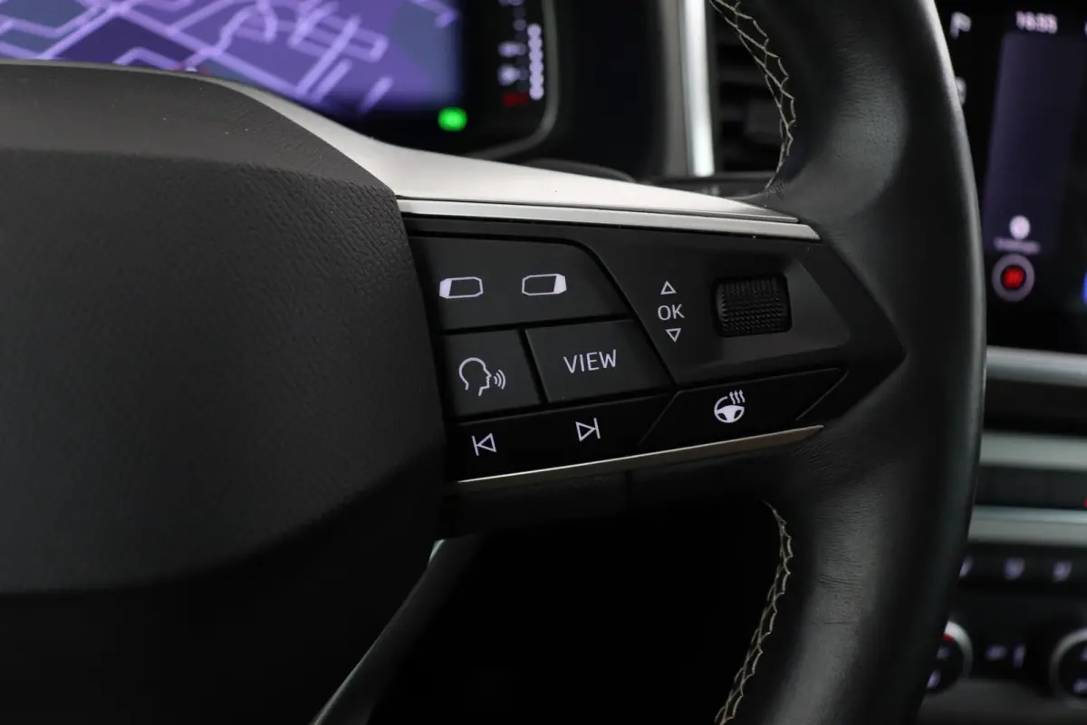 1.5 TSI Xperience Business Intense | Org NL | Dealer Ond. | Digital Cockpit | CarPlay | Stoelverwarming |