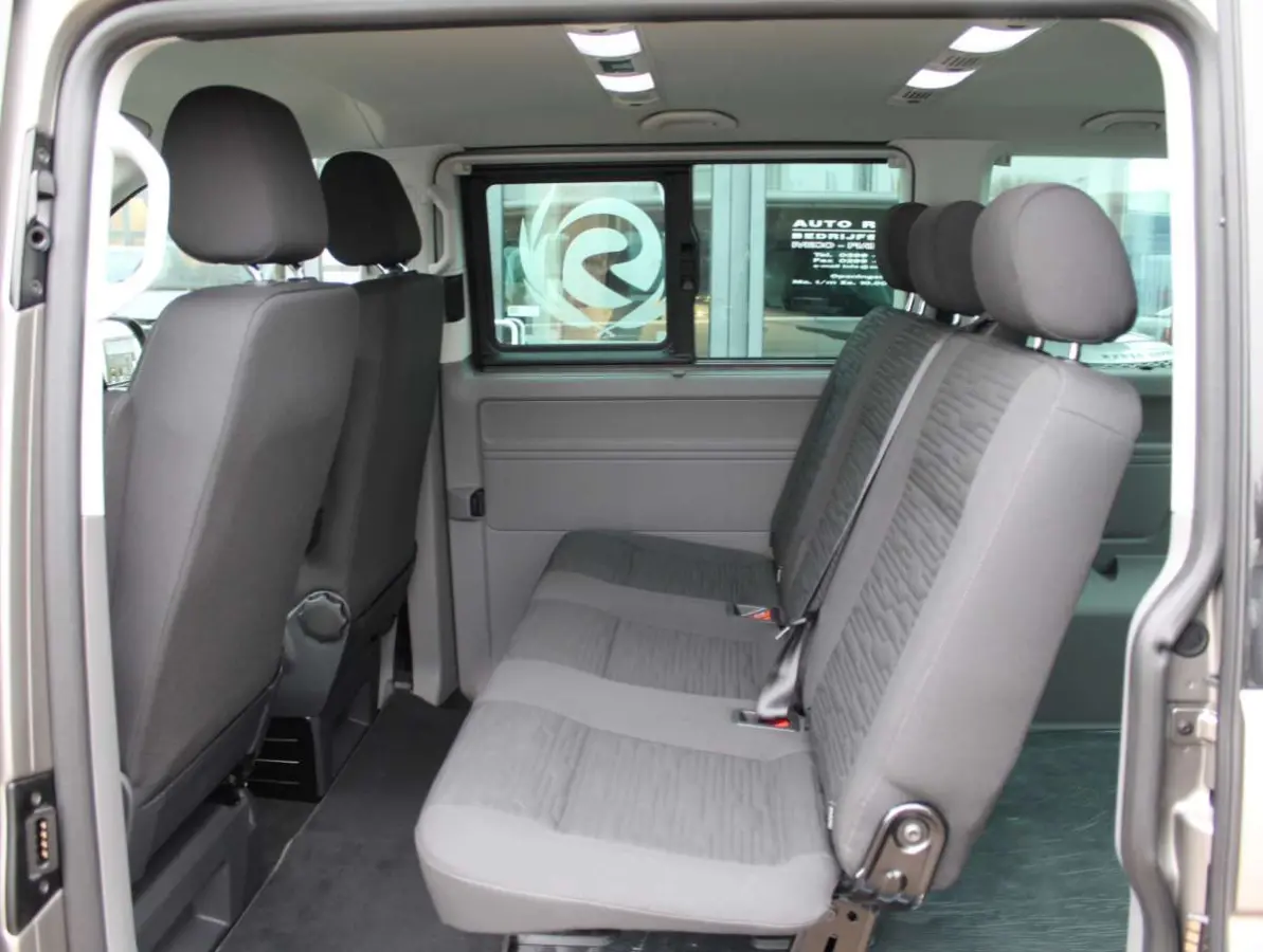 Caravelle 2.0 TDI L1 204 pk