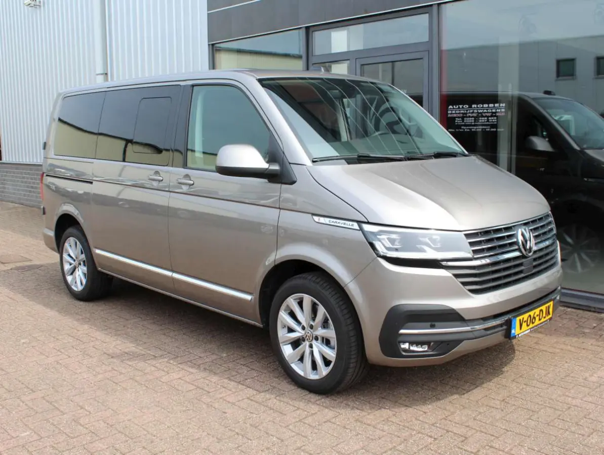 Caravelle 2.0 TDI L1 204 pk